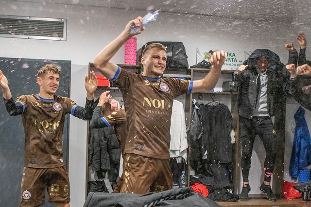 场上的不断 场上的不断