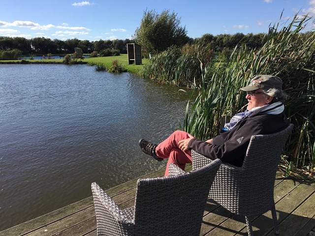 航运公司必 航运公司必